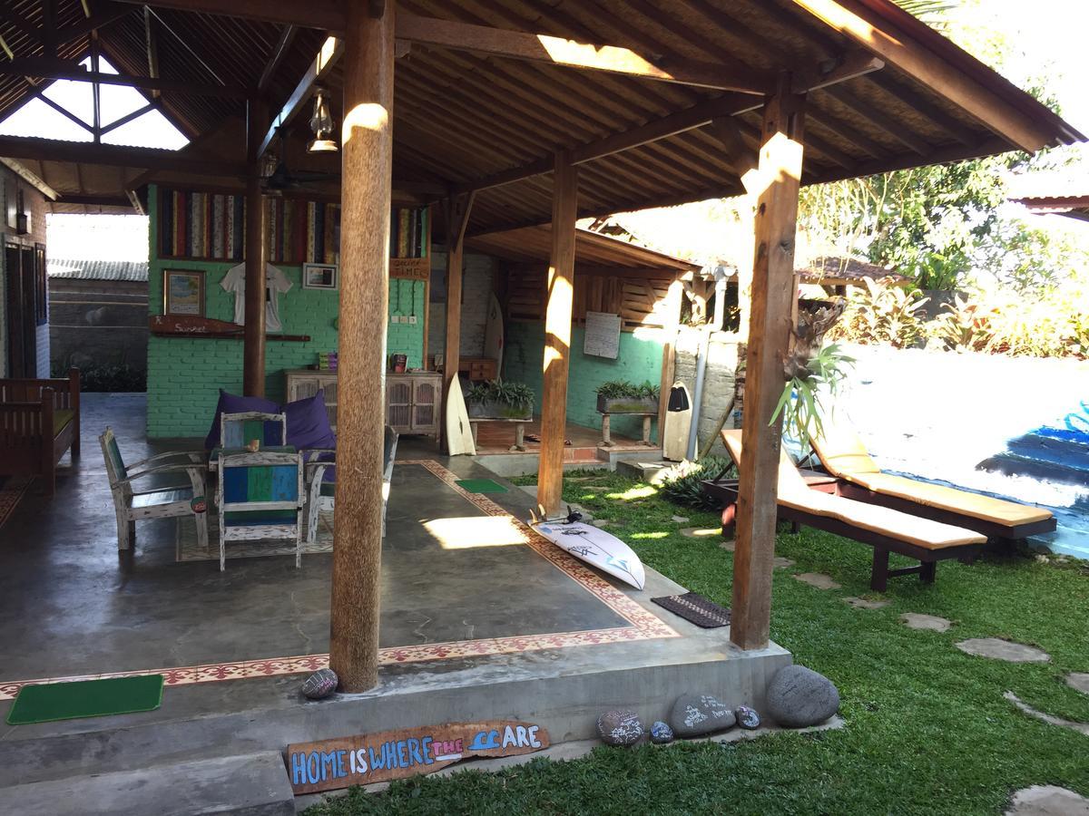 מלון פולוקאן Medewi Secret Surfcamp מראה חיצוני תמונה